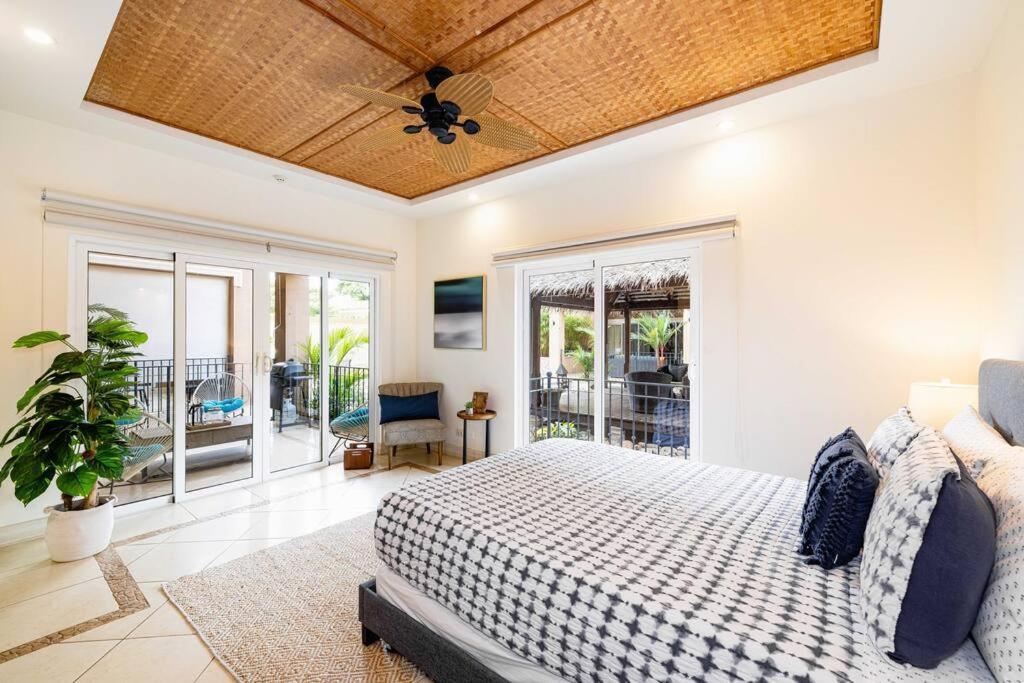 Apartmán Playa Palapa~Steps From The Ocean! Tamarindo Exteriér fotografie
