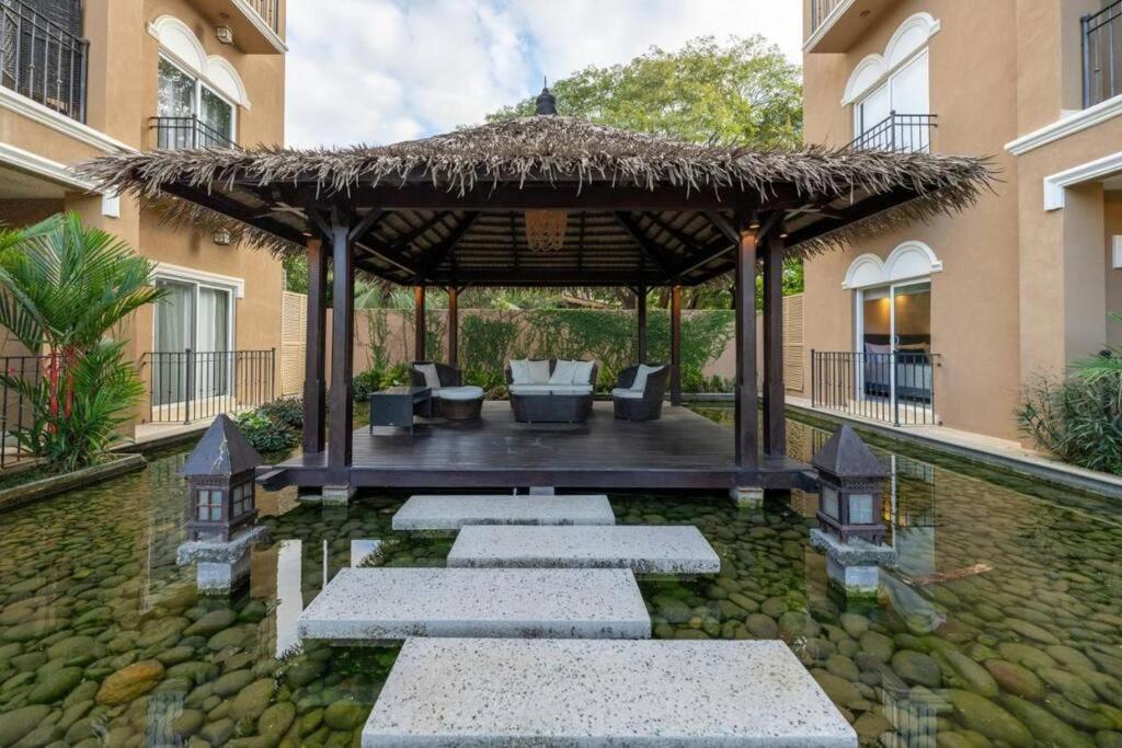 Apartmán Playa Palapa~Steps From The Ocean! Tamarindo Exteriér fotografie